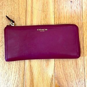 Coach maroon wallet